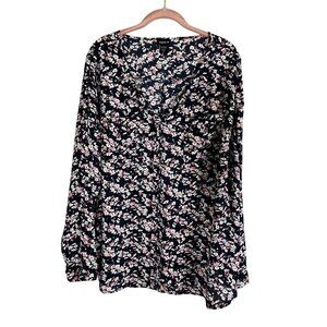 Torrid Floral Top Blue 2X Colorful Dainty Cottage Boho Peasant Preppy Resort Art